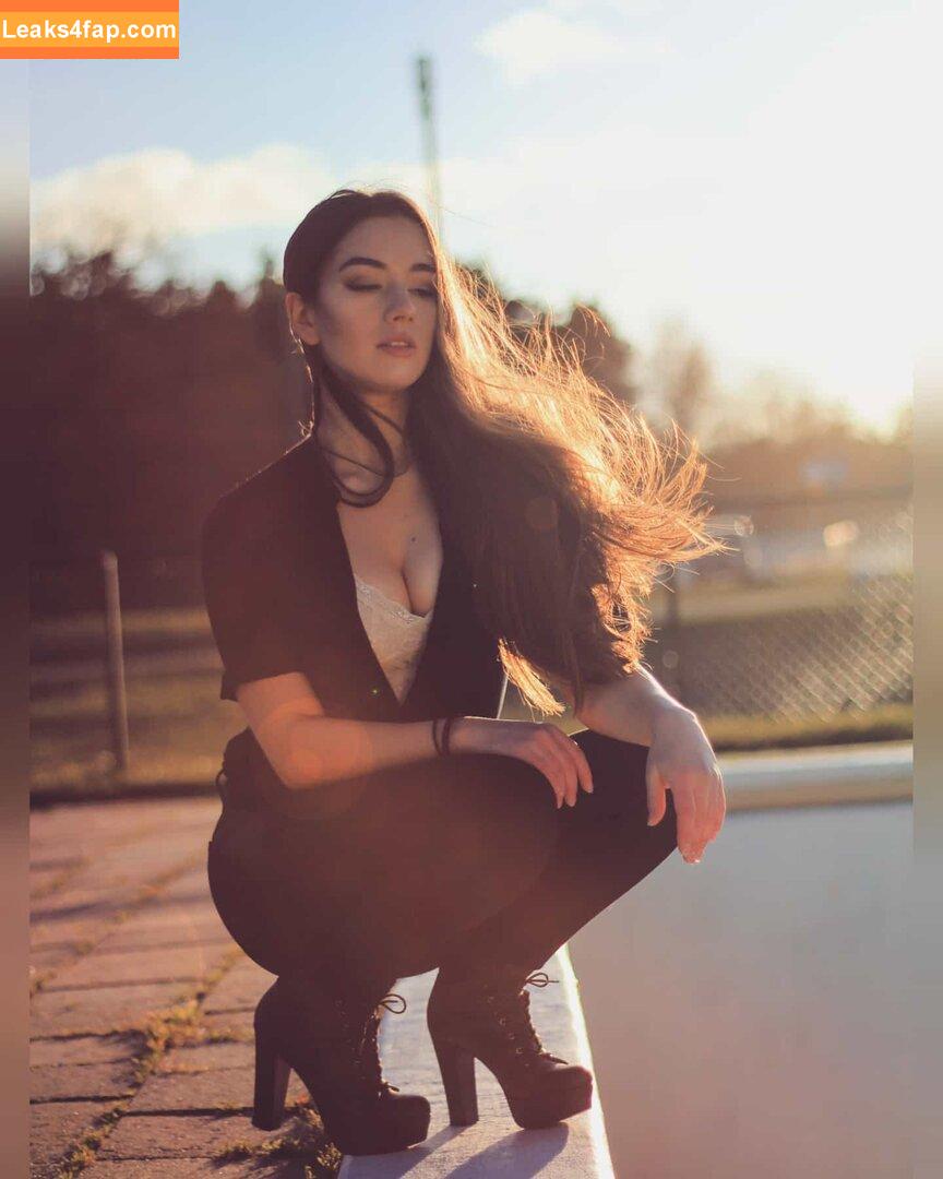 Miss Mikkaa / MissMikkaa / miss_mikka leaked photo photo #0030