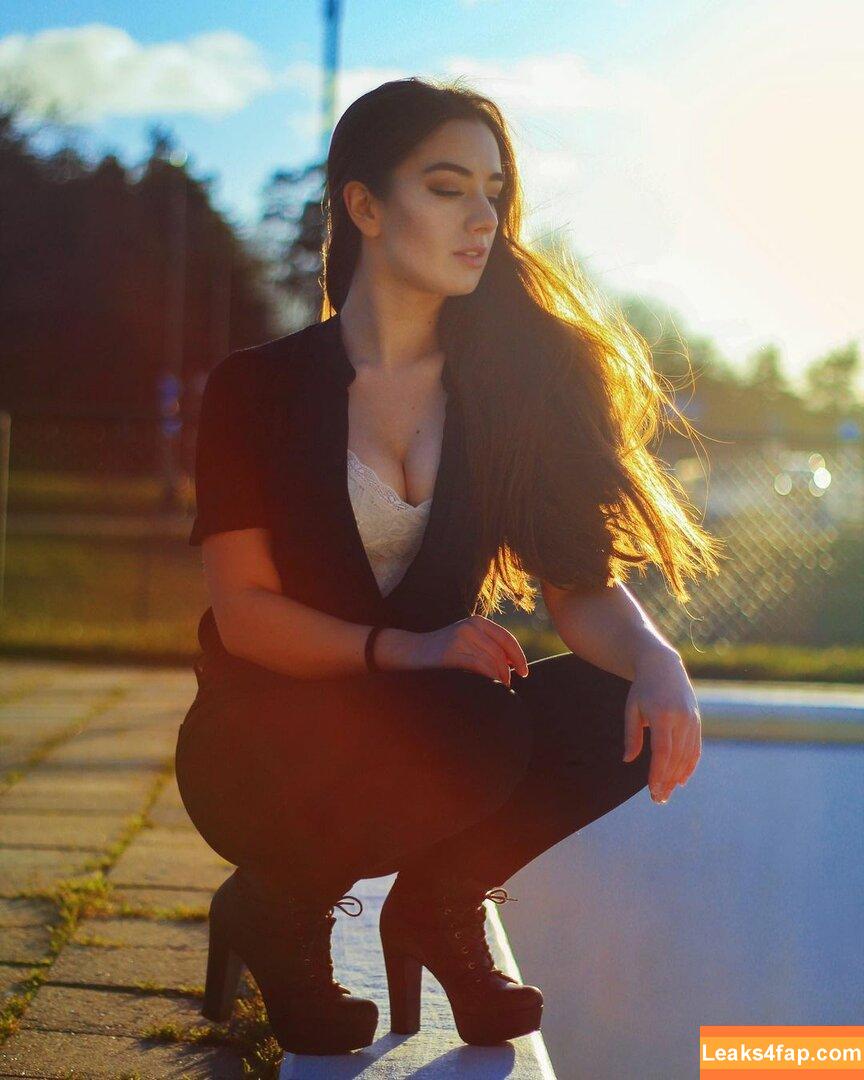 Miss Mikkaa / MissMikkaa / miss_mikka leaked photo photo #0076