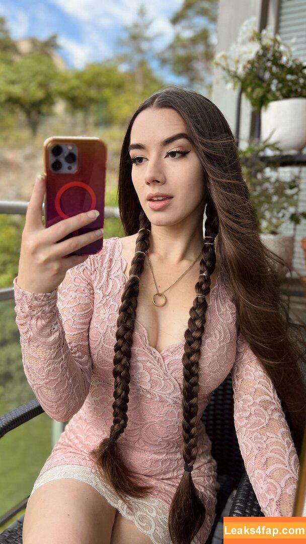 Miss Mikkaa / MissMikkaa / miss_mikka leaked photo photo #0168