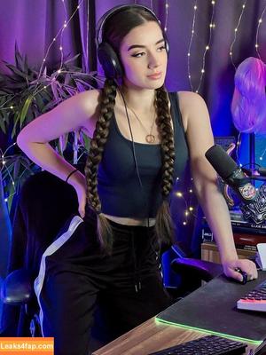 Miss Mikkaa photo #0033