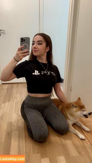 Miss Mikkaa photo #0038