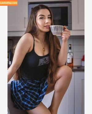 Miss Mikkaa photo #0045