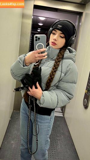 Miss Mikkaa photo #0110