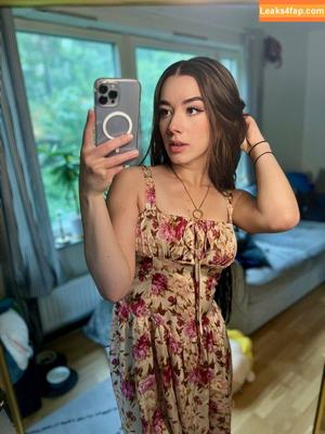 Miss Mikkaa photo #0130