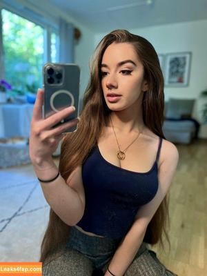 Miss Mikkaa photo #0149