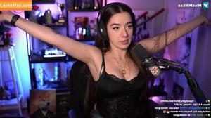 Miss Mikkaa photo #0689