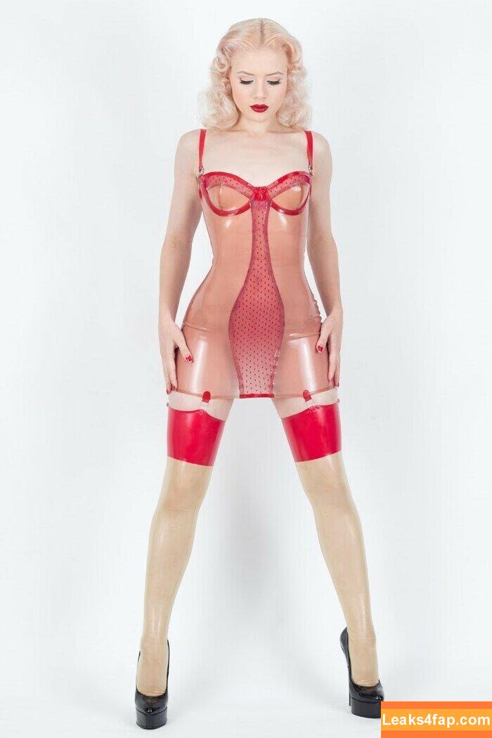 Miss Mosh / officiallymosh leaked photo photo #0212