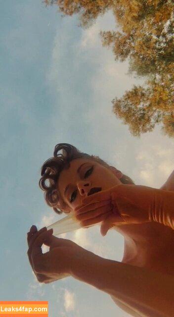 Miss Mosh / officiallymosh leaked photo photo #0345