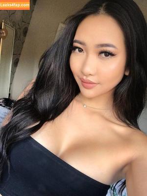 Miss Reina photo #0003