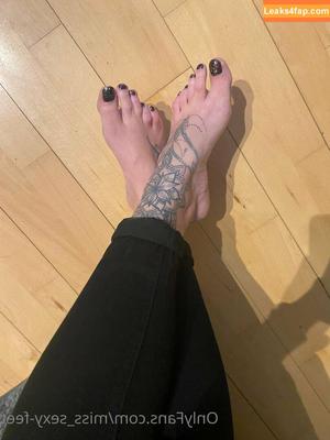 miss_sexy-feet photo #0031