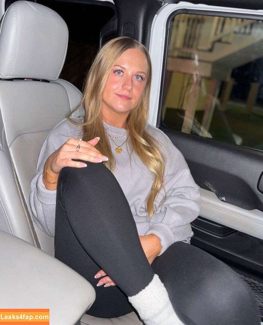 Miss_snowwolf_jku / _snowwolf_jku / hoo_hoo / snowwolf_jku leaked photo photo #0017