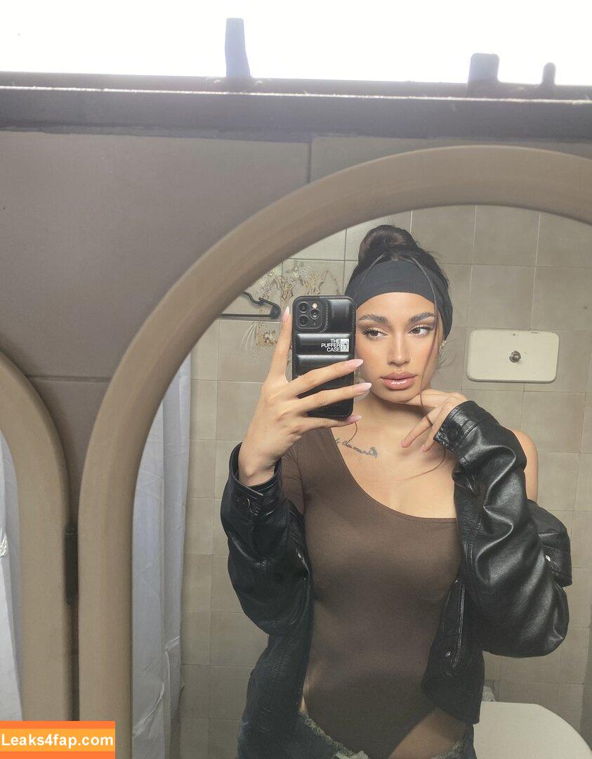miss.veronica / missveronicav1 leaked photo photo #0029