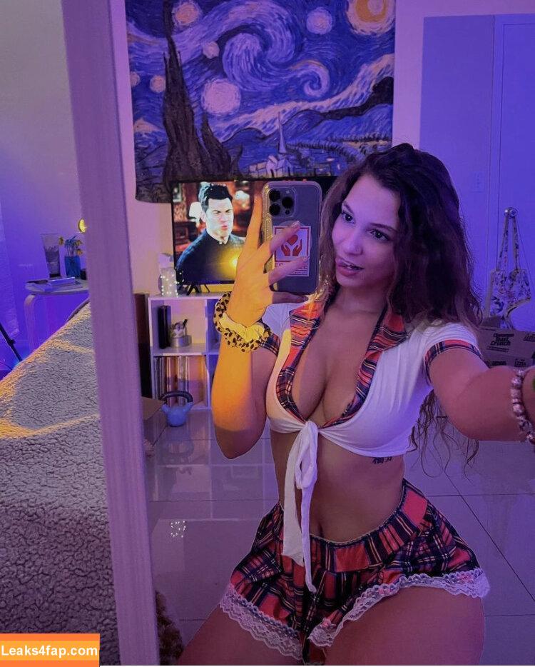 Miss.x.bee / miss.xbee / misssxbee leaked photo photo #0013