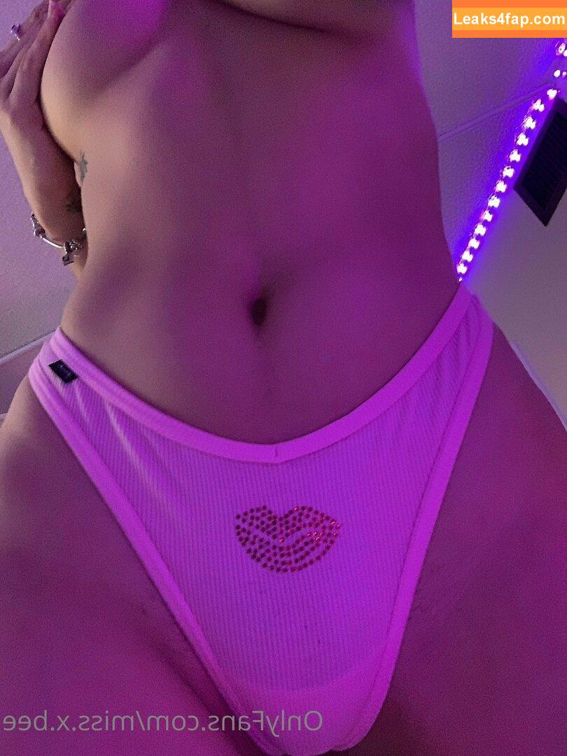 Miss.x.bee / miss.xbee / misssxbee leaked photo photo #0043