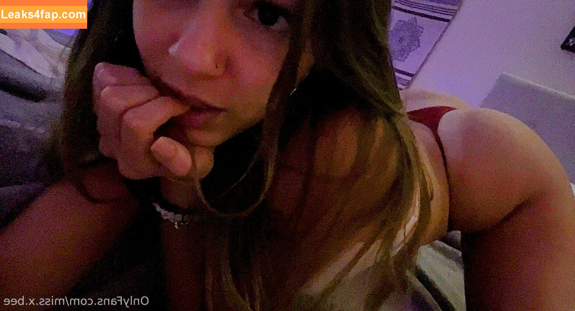 Miss.x.bee / miss.xbee / misssxbee leaked photo photo #0251