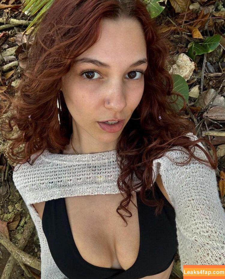 Miss.x.bee / miss.xbee / misssxbee leaked photo photo #0383