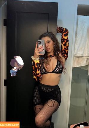 Miss.x.bee photo #0070