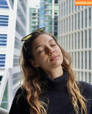 Miss.x.bee photo #0097