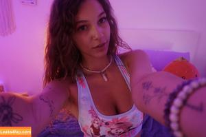 Miss.x.bee photo #0193