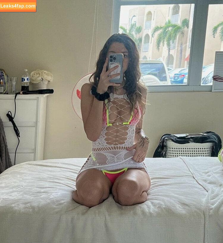 miss.xbee / miss.x.bee leaked photo photo #0039
