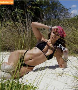miss.xbee photo #0208