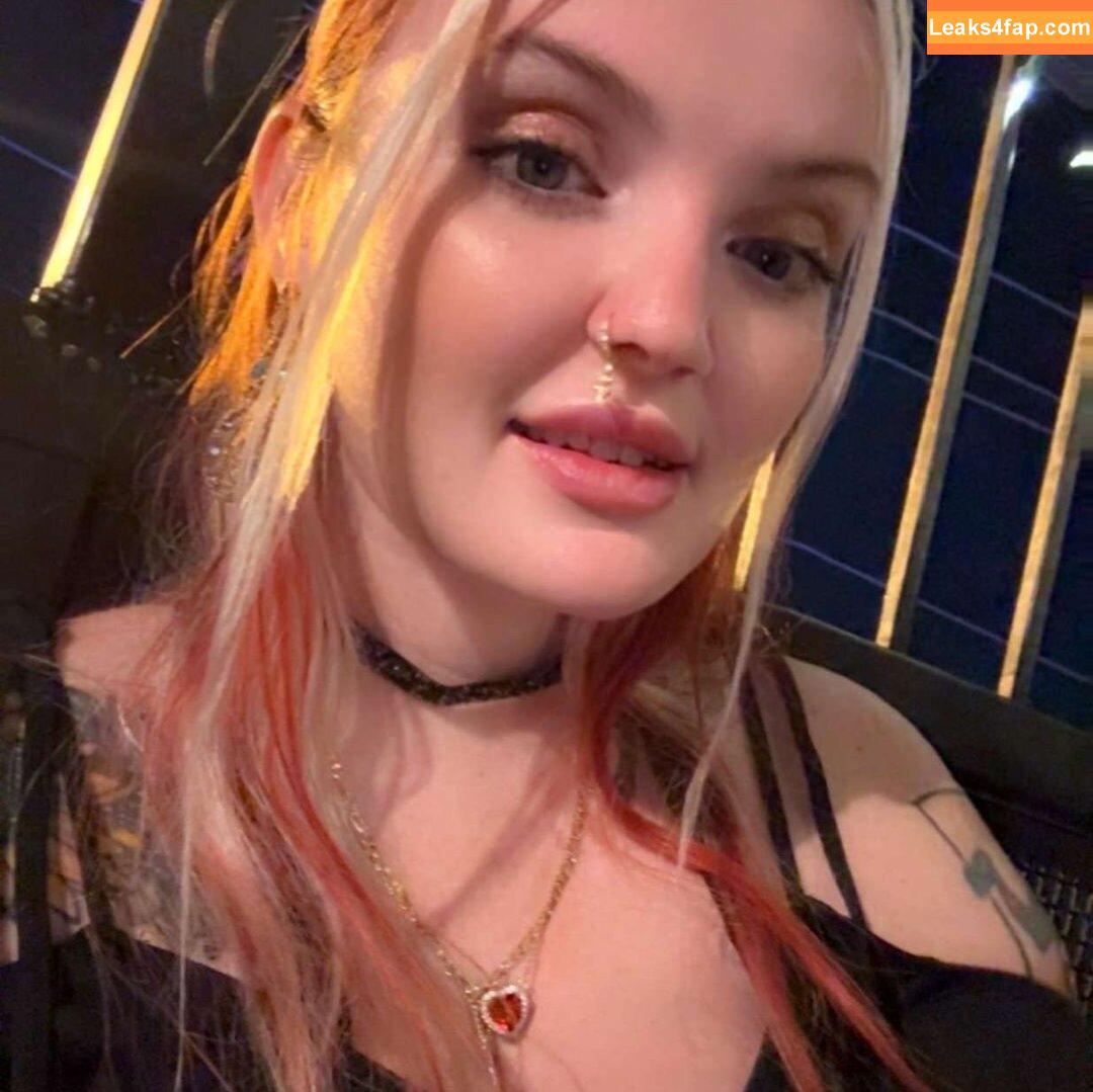 missemberfoxx /  leaked photo photo #0001