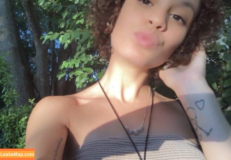 MissFairy / Mayliene leaked photo photo #0016