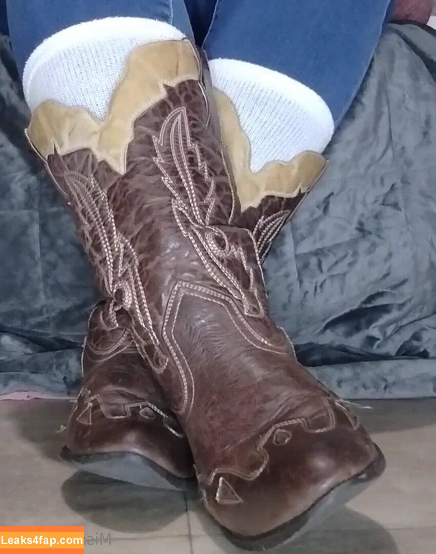 missfeetstinkvip / missm0rticia leaked photo photo #0112