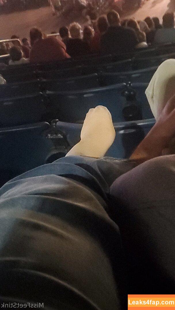 missfeetstinkvip / missm0rticia leaked photo photo #0116