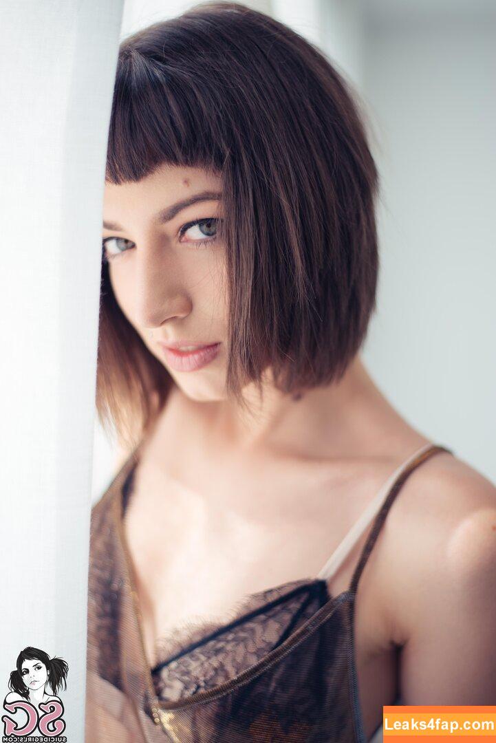 MissFernandez / missfernandez__ leaked photo photo #0103