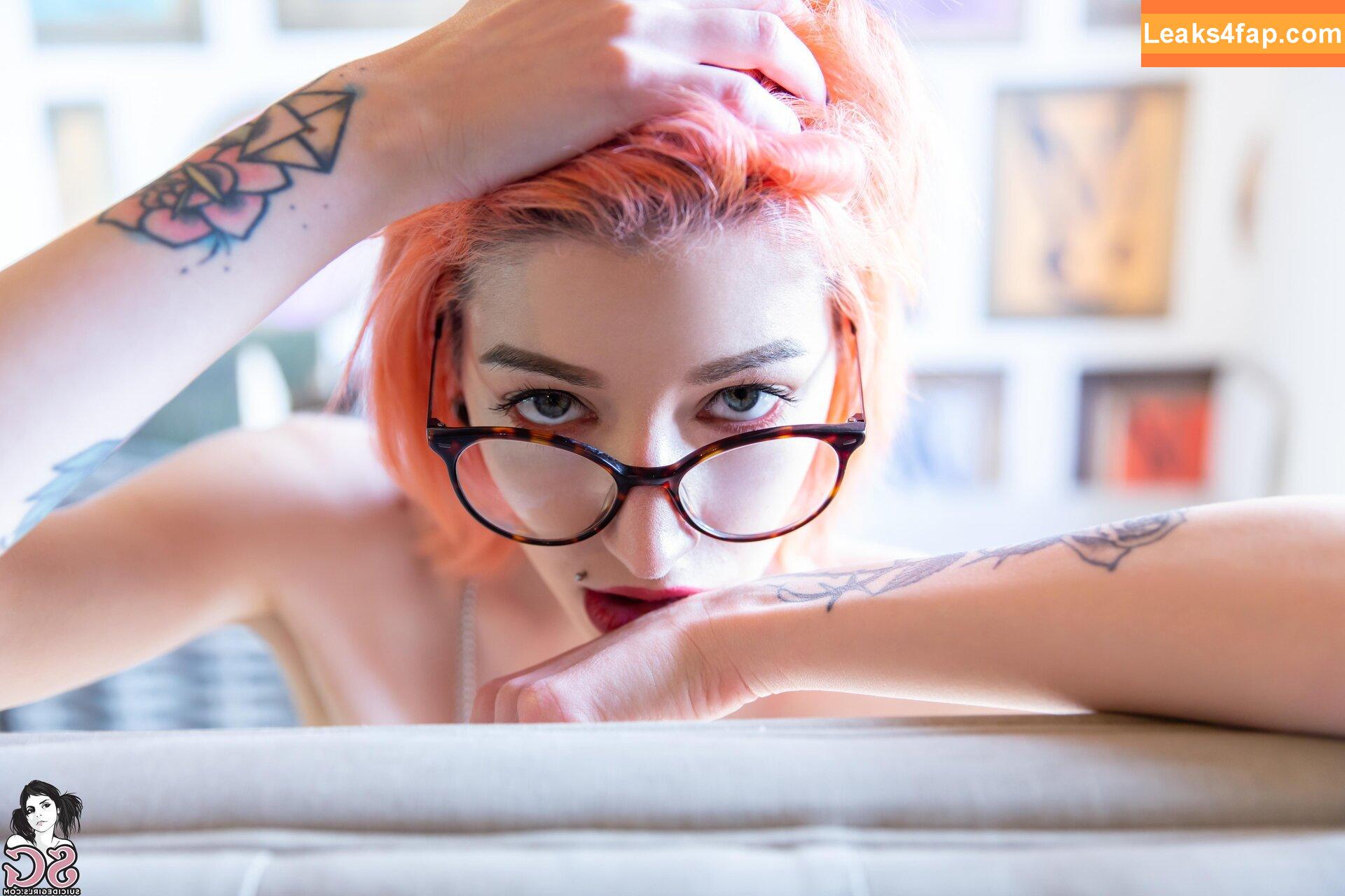 MissFernandez / missfernandez__ leaked photo photo #0196