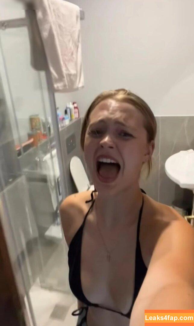 missgeorgiacavallo /  leaked photo photo #0109