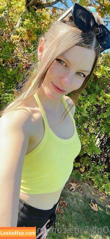 misshelenalue / heli_lue leaked photo photo #0001