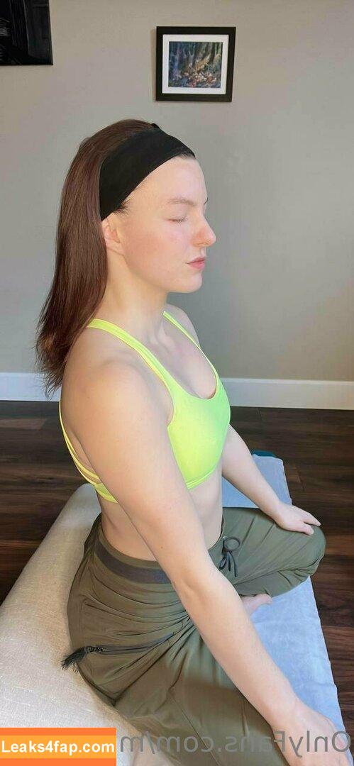 misshelenalue / heli_lue leaked photo photo #0041