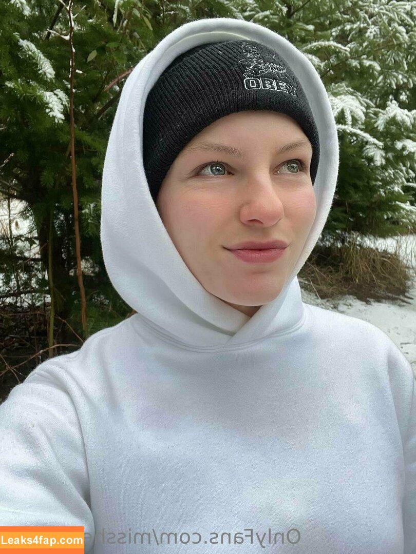 misshelenalue / heli_lue leaked photo photo #0064