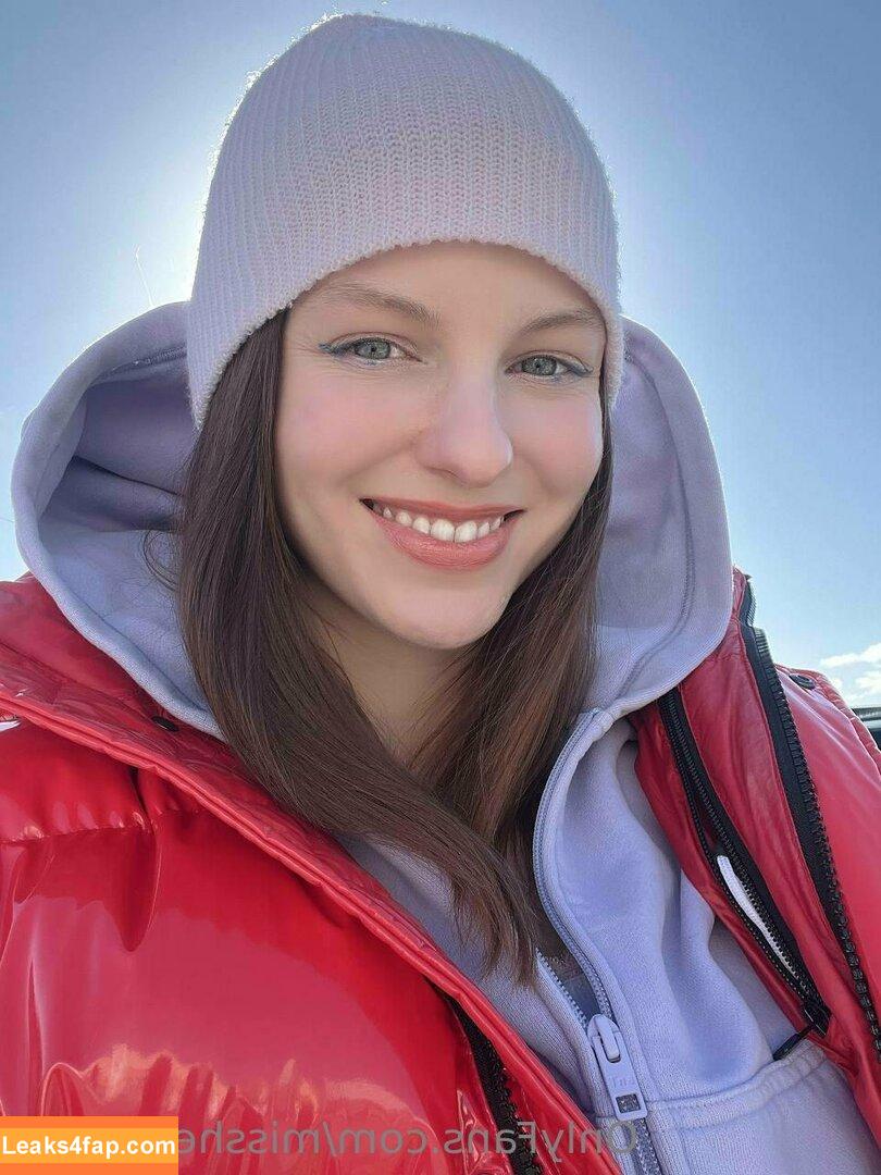 misshelenalue / heli_lue leaked photo photo #0099