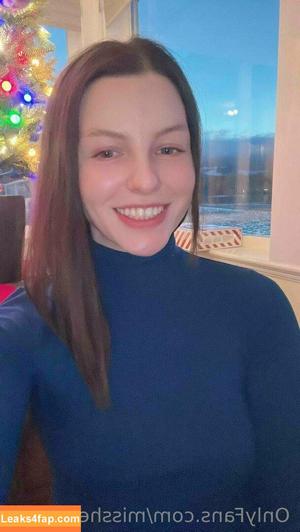 misshelenalue photo #0012