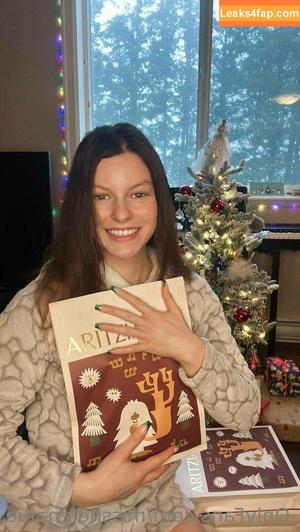 misshelenalue photo #0013