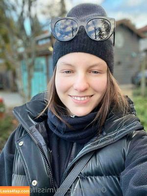 misshelenalue photo #0015