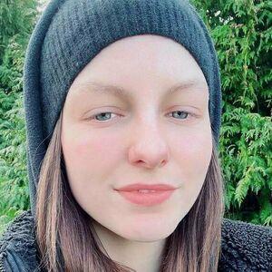 misshelenalue photo #0080