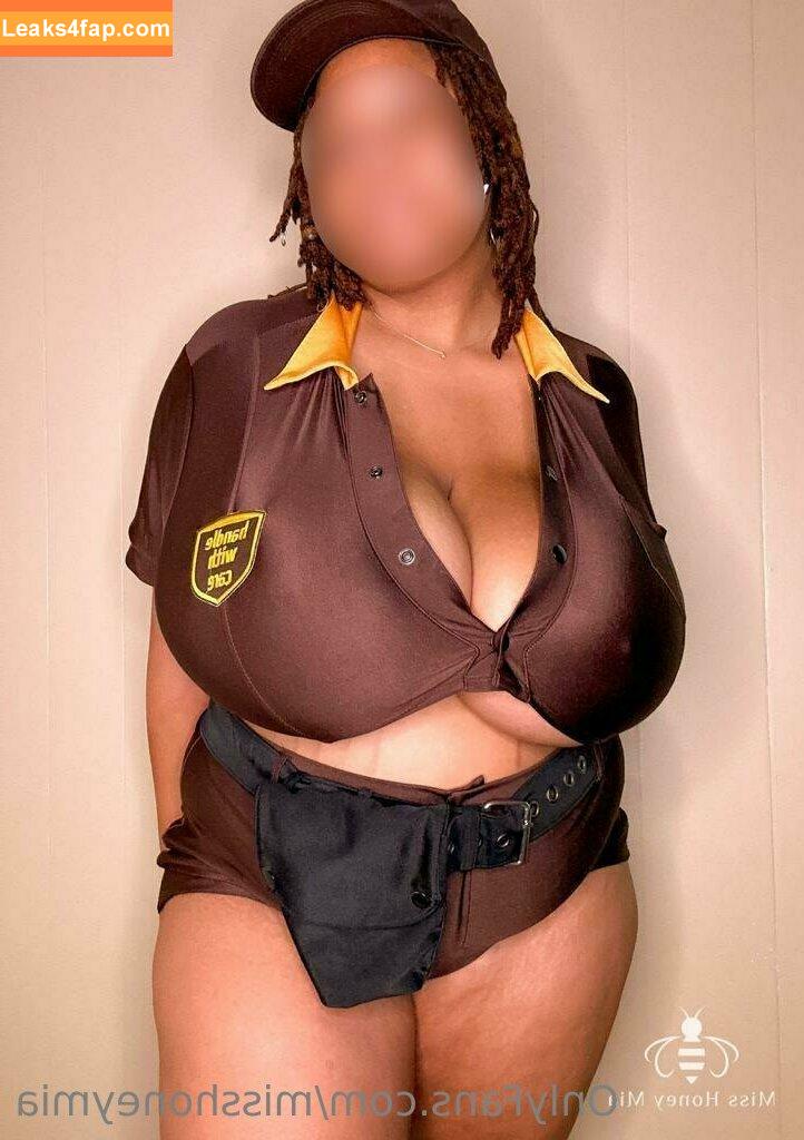 misshoneymia / misshoney_mia leaked photo photo #0037