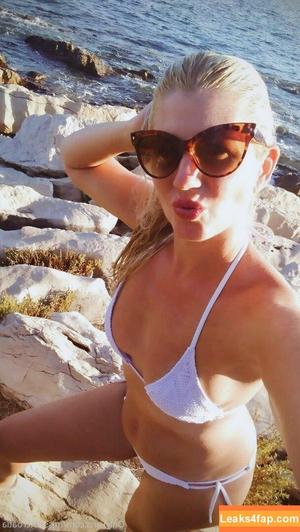 misshotcroatia photo #0055