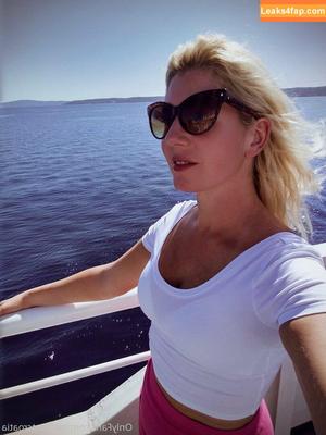 misshotcroatia photo #0089