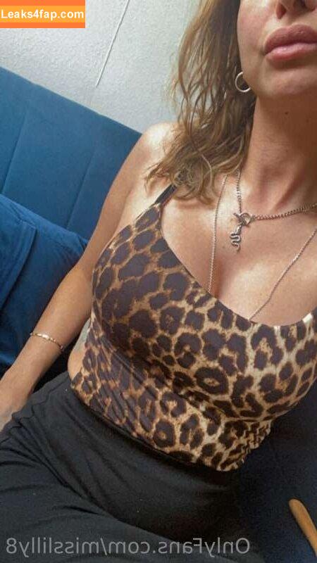 misslilly8 /  leaked photo photo #0013
