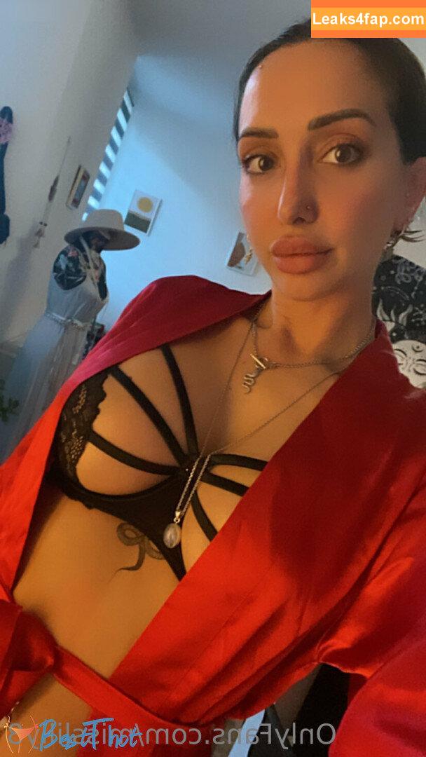 misslilly8 /  leaked photo photo #0018