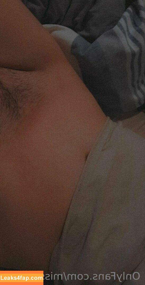 misslillyxxx / themisslillyy leaked photo photo #0221