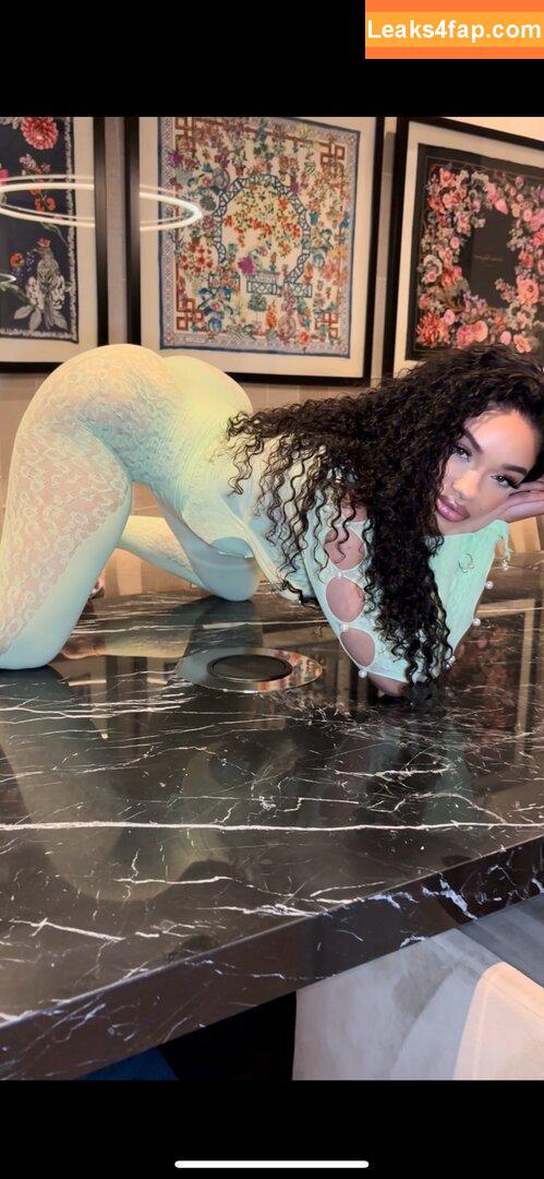 missmariefit / yourfavemami leaked photo photo #0009