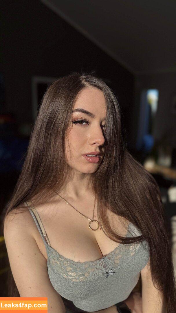 MissMikkaa / https: / missmischka leaked photo photo #0367