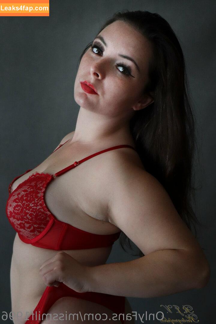 missmilf1996 /  leaked photo photo #0007