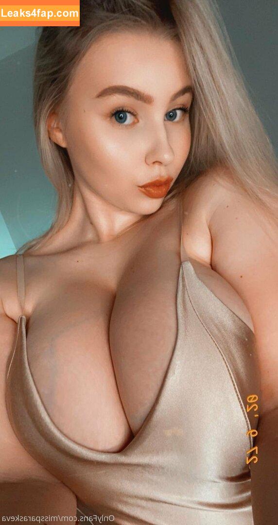 MissParaskeva / missparaskeva.pr leaked photo photo #0235